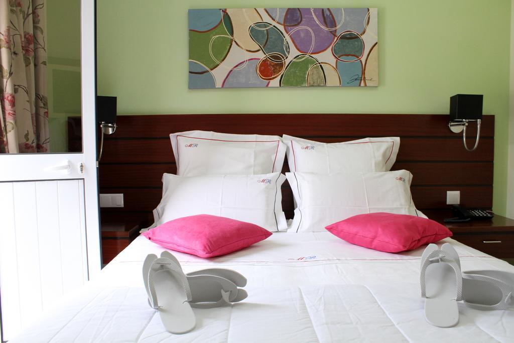 Mindelo Residencial Bed and Breakfast Værelse billede