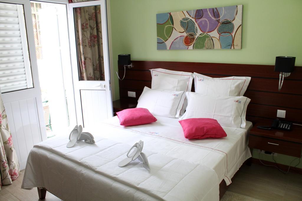 Mindelo Residencial Bed and Breakfast Eksteriør billede